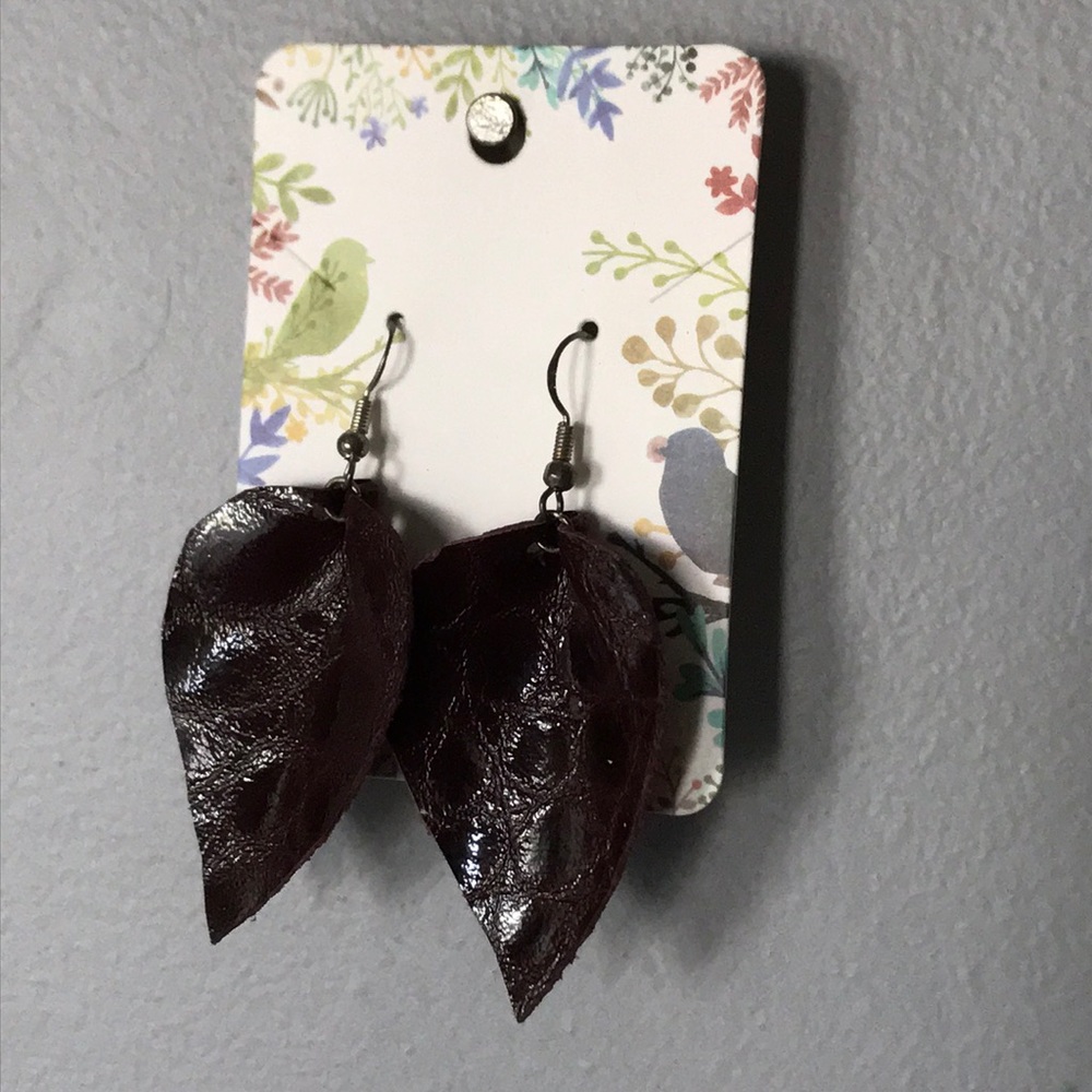 3/$20 ✨ Recycled Genuine Leather Leaf Earrings